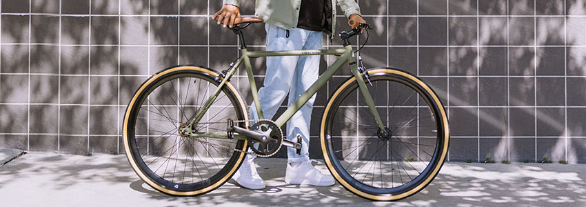Commuter Bikes: The Ultimate Buyer’s Guide - retrospec