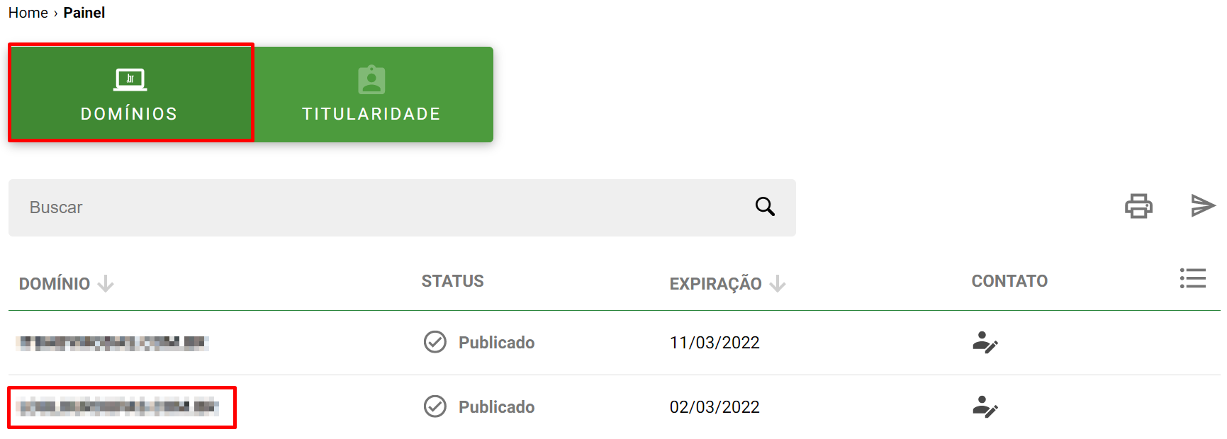 Painel com a lista dos domínios hospestados no registro.br